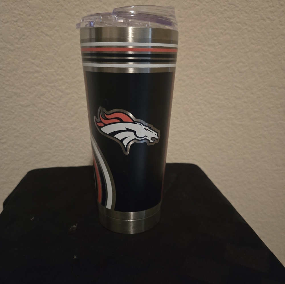 Denver Broncos Tumbler with Lid